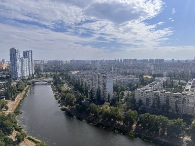 Київ, Дніпровський, вулиця Ованеса Туманяна 15А