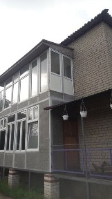 Продаю три квартири! Трикімнатна з окремим виходом і великим садом, двокімнатна та однокімнатна