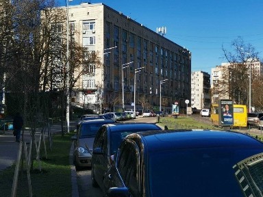 Продаж офісу на Б. Гаврилішина 7.метро Політехнічний інститут.