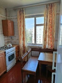 Продаётся 4 ком. кв. ул. Рустави в Осипенковском районе. Можно по Сертификату.