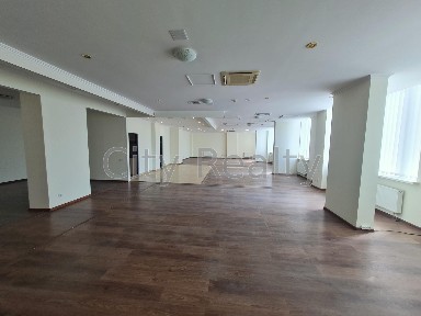 Киев, Крестовый пер., 2