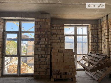 Продаж 2 поверхового таунхауса з ділянкою на 2.5 сотки, 182 кв. м, 4 кімнати, на вул. Світанку • ID 34489274