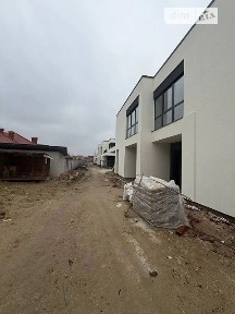 Продаж 2 поверхового таунхауса з ділянкою на 2.5 сотки, 155 кв. м, 3 кімнати, на вул. Повстанців • ID 34197402