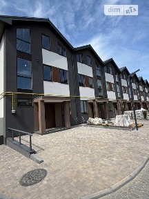 Продаж 3 поверхового таунхауса з ділянкою на 1 сотку, 133 кв. м, 4 кімнати, на вул. Чорноморська • ID 34169056