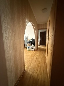 Продам 3 квартиру вул. Миколайчука.