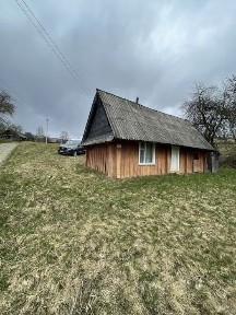 Продається деревяний будинок в с. Росохач
