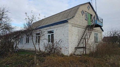 Капітальний, кріпкий, цегляний будинок в селі Ничипорівка Є ВІДЕООГЛЯД