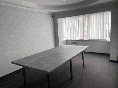 Здам офіс 56 м2 (4 кабінети), вул. Тампере 11а, Дарницька площа. Власник
