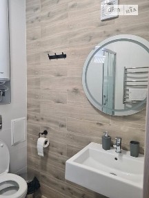 Здам подобово 1к квартиру на вул. Курортна 16А, кв. 78 • ID 31800468