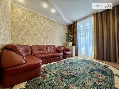Здам подобово 3к квартиру на вул. Соборності 46 • ID 31664875