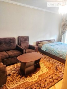 Здам подобово 1к квартиру на вул. Кропивницького 16 • ID 31573314