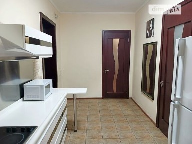 Здам подобово 2к квартиру на вул. Антоновича 140 • ID 31248520