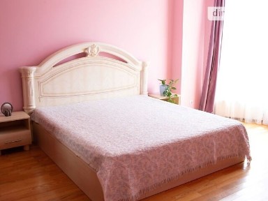 Здам подобово 1к квартиру на вул. Михайла Драгана • ID 31141484