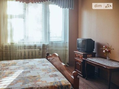 Здам подобово 1к квартиру на вул. Івана Микитенка • ID 31077148