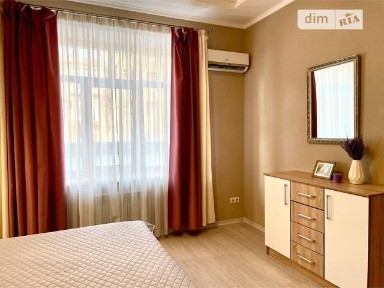 Здам подобово 2к квартиру на вул. Григорія Сковороди 54 • ID 30662338