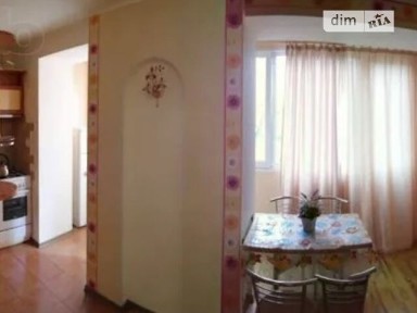 Паркова вулиця, район Іллічівськ, Чорноморськ, вул. Паркова 18 • ID 27185328