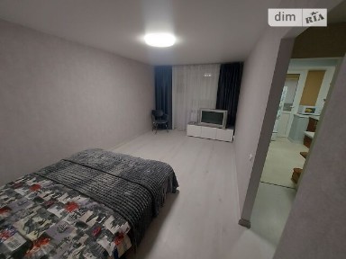 Миру проспект, район Виставка, Хмельницький, просп. Миру 76 • ID 26750057