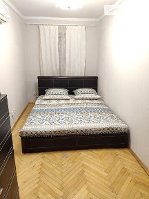 бульвар Миколи Міхновського, район Печерський, Київ, метро Звіринецька (Дружби народів), бул. Миколи Міхновського 19А • ID 26640647