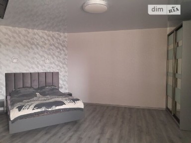 Здам подобово 1к квартиру на вул. 50-річчя УПА 10В • ID 26067455