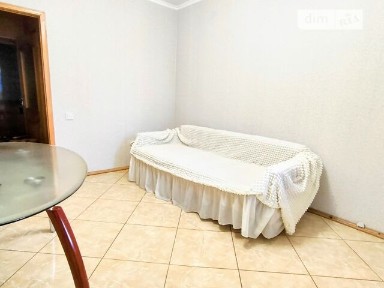 Здам подобово 2к квартиру на вул. Чорновола В'ячеслава 60 • ID 25869131