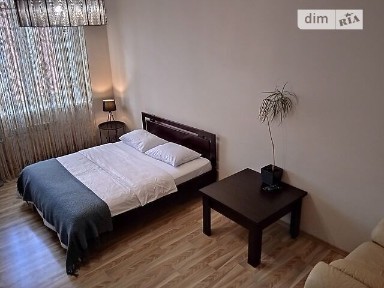 Здам подобово 2к квартиру на вул. Соборна 14 • ID 25464079