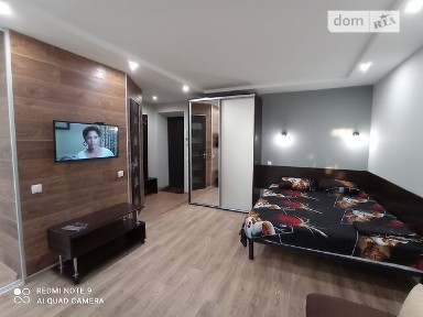 Здам подобово 1к квартиру на просп. Поля Олександра • ID 25109947