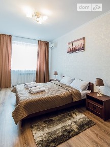 вулиця Патріарха Мстислава Скрипника, мікрорайон Солом'янка, район Солом'янський, Київ, метро Вокзальна, вул. Патріарха Мстислава Скрипника 40 • ID 25090811