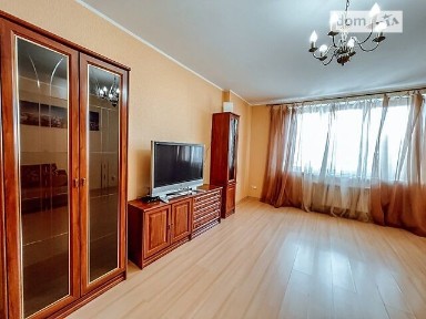 Здам подобово 2к квартиру на вул. Раїси Окіпної 4А • ID 24497615