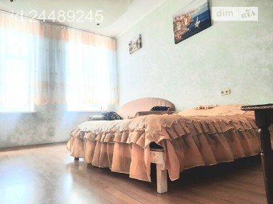 Здам подобово 1к квартиру на вул. Татарська • ID 24489245