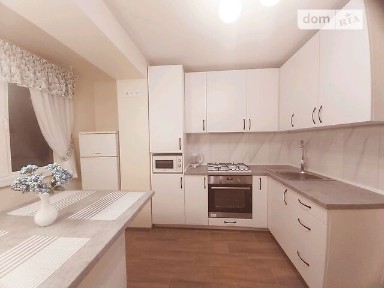 вулиця Велика Васильківська, район Голосіївський, Київ, метро Олімпійська, вул. Велика Васильківська 94 • ID 23047277