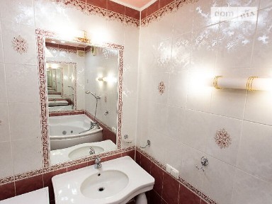 Здам подобово 3к квартиру на вул. Липова • ID 22837242