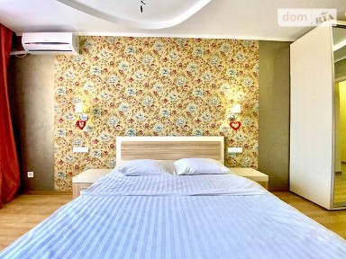 Здам подобово 2к квартиру на вул. Володимира Козака • ID 16425649