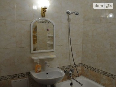Здам подобово 1к квартиру на вул. Київська 100 • ID 33680473