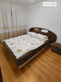Коновальця Євгена вулиця, район Північний, Рівне, вул. Коновальця Євгена • ID 19475884