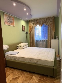 Здається квартира