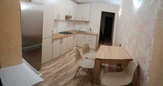 Київська область, Нові Петрівці