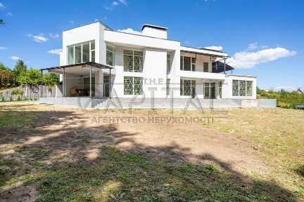 Київська область, Малі Дмитровичі