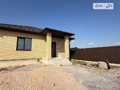Продаж 1 поверхового будинку з верандою і ділянкою на 4.2 сотки, 92 кв. м, 3 кімнати, на вул. Паркова 10 • ID 34633788