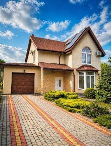Олександрівка, Лазурна 4