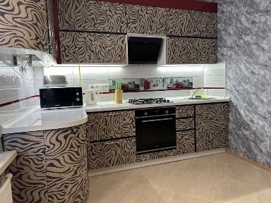 Продаж квартири 1кім. в центрі ( індивідуальне опалення)