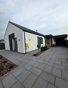 Продаж нового одноповерхового будинку з ремонтом і в повній комплектації