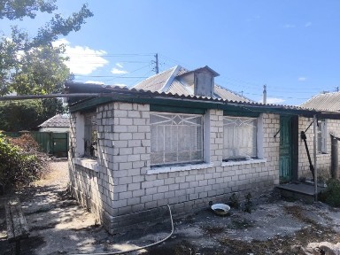 Продам будинок під ремонт