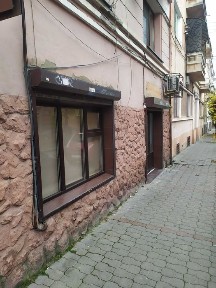 Здається офіс з ремонтом