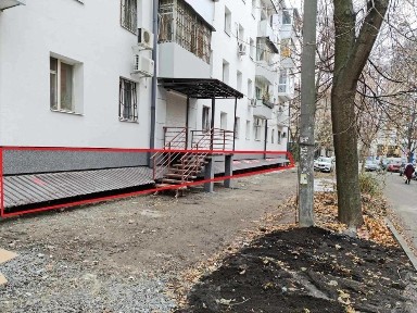 Оренда приміщення 280 м2 під салон, ресторан, вул. Акінфієва (Центр)