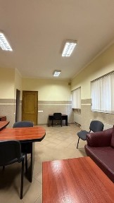 Оренда 2 поверхової будівлі по вул. Дорошенка