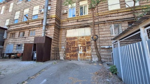 Склади в центрі міста: Оренда приміщень у ТРЦ «Пальміра Plaza»
