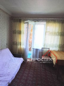 Продаж 1-кімнатної квартири, Правий берег