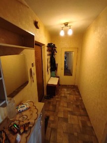Продам 2 ком квартиру Тополь 3, можно под гос. программы
