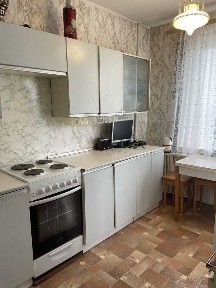 Дніпро, Академика Янгеля вул., 8
