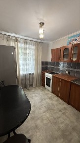 2 комнатная на Варненской высотный дом